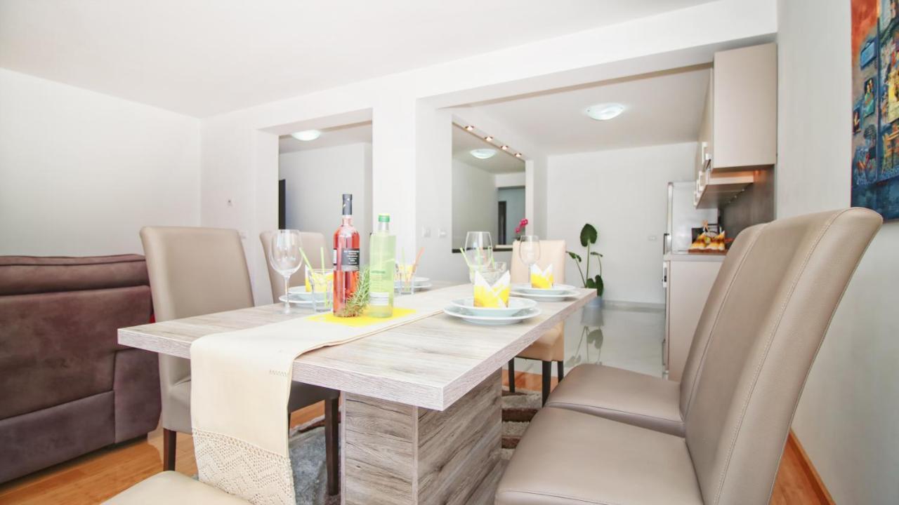 Guesthouse Esma Rovinj Bagian luar foto