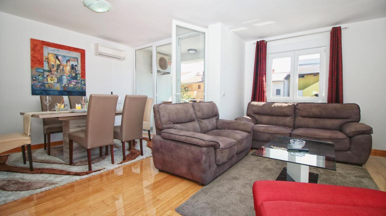 Guesthouse Esma Rovinj Bagian luar foto