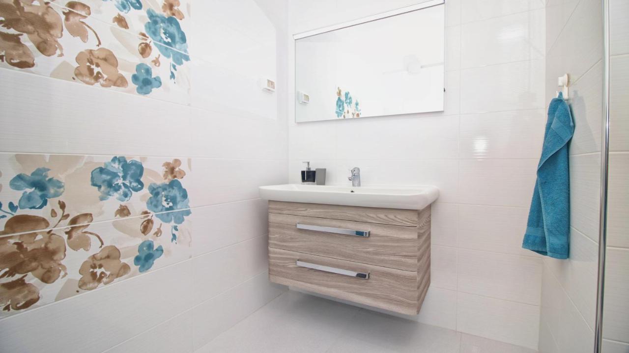 Guesthouse Esma Rovinj Bagian luar foto