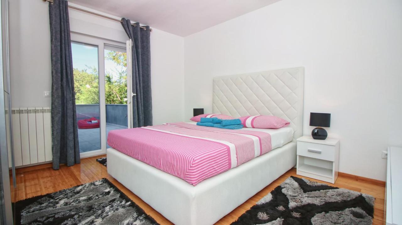 Guesthouse Esma Rovinj Bagian luar foto