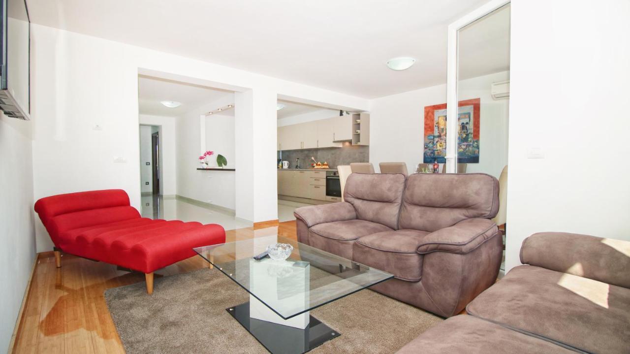 Guesthouse Esma Rovinj Bagian luar foto
