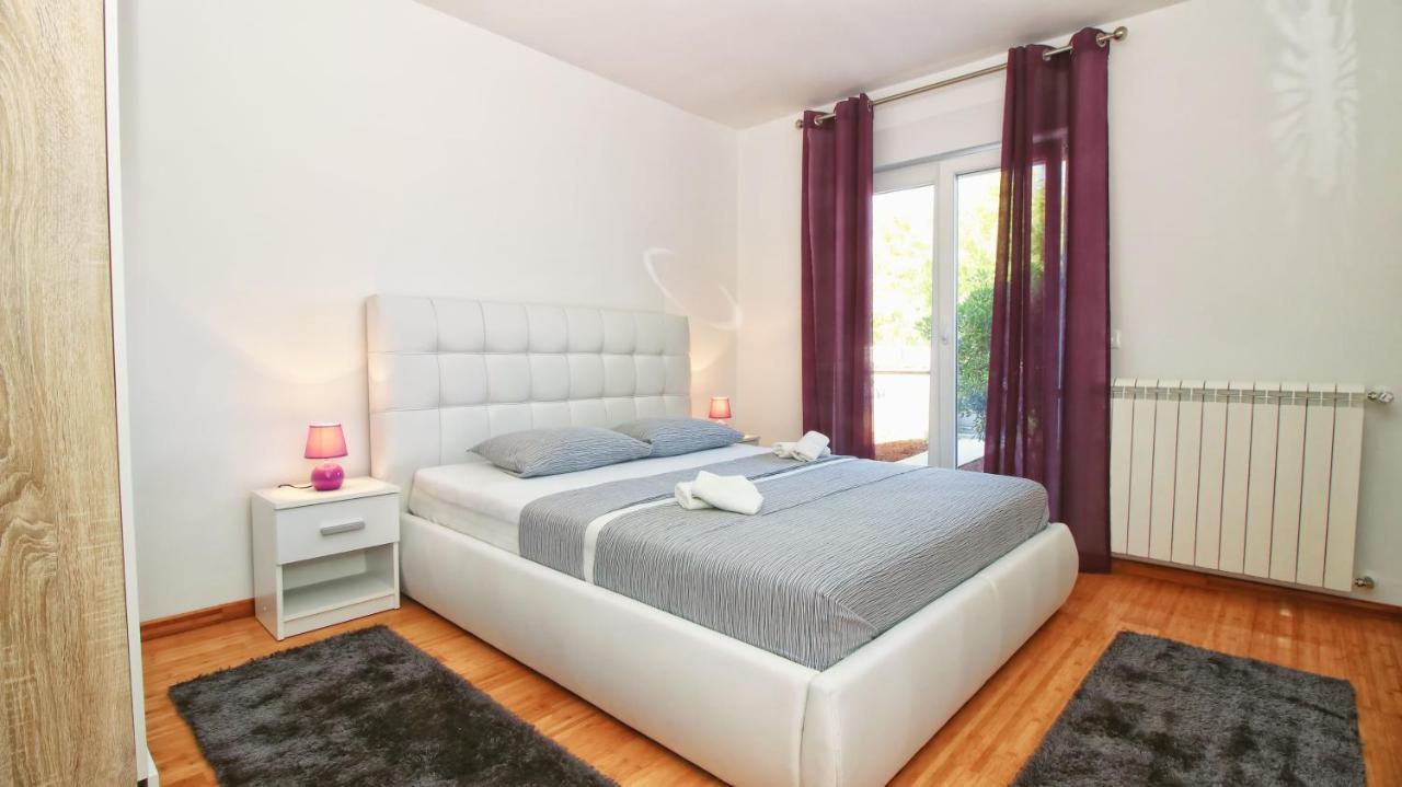 Guesthouse Esma Rovinj Bagian luar foto